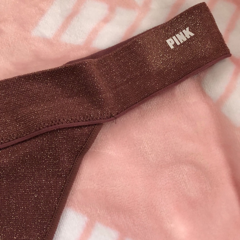 PINK Victoria’s Secret Weekender Seamless Thong - Picture 2 of 5